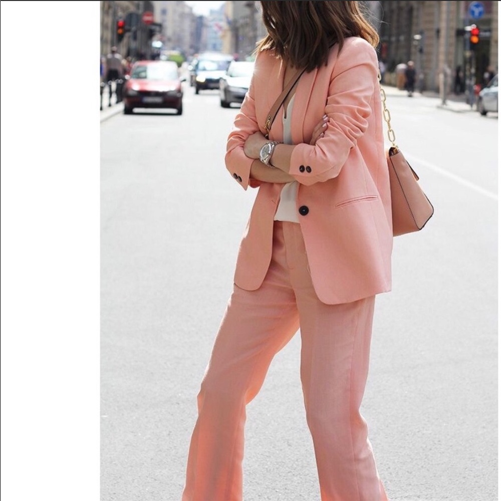 Zara peach linen suit.